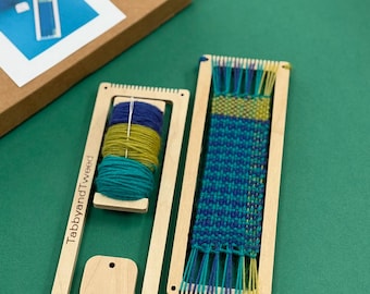 Bookmark Weaving Loom Kit: British Wool Yarn, Beginner Weaving
