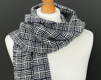 Rigid Heddle Loom Scarf Weaving Pattern: Log Cabin Design (PDF Download)