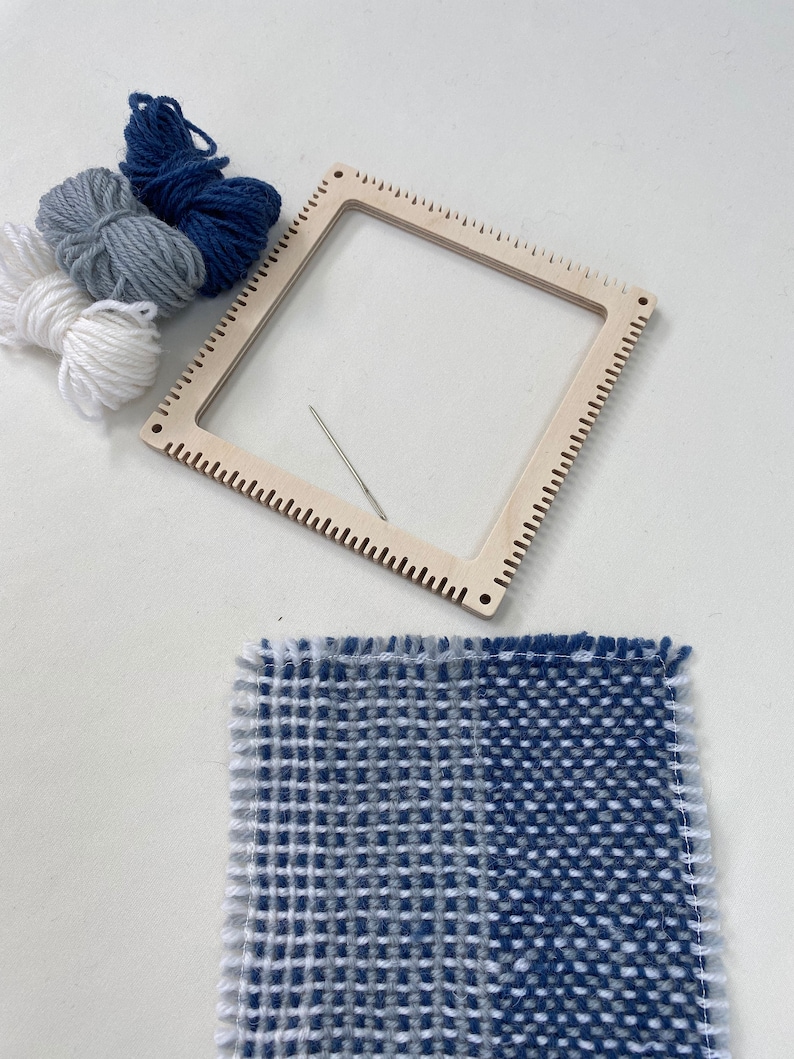 pinless pin loom weaving kit with fabric square as an example