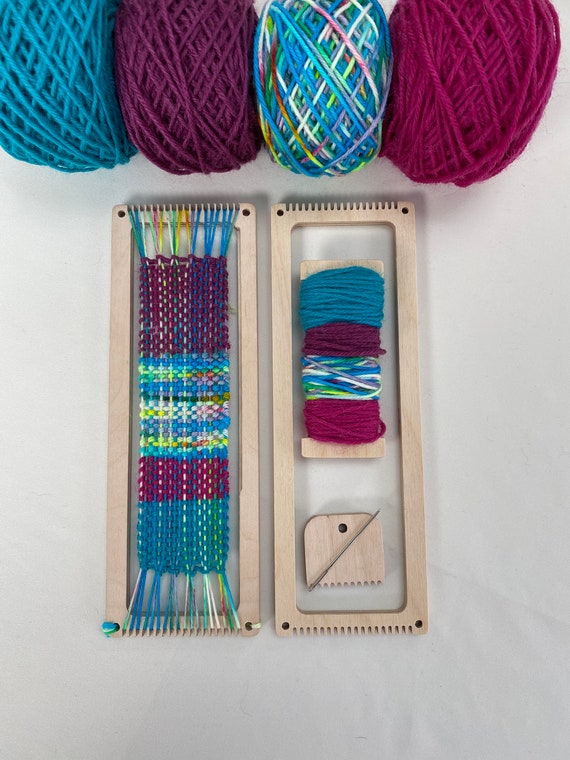 Small Knitting Loom DIY Wool Yarn with Loom Pick Tool & Pin Knitting Machine