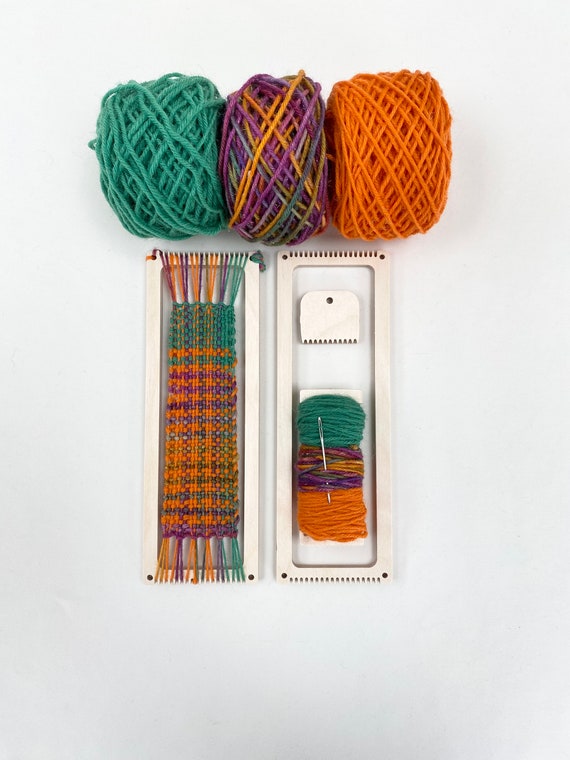 Bookmark Weaving Kit, Mini Loom, Learn to Weave With Green, Pink