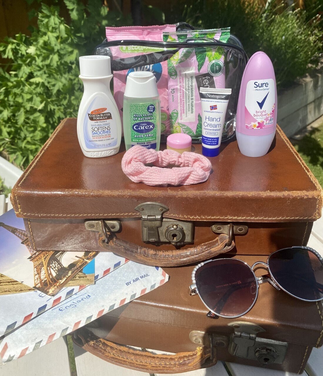 Small shop purse essentials