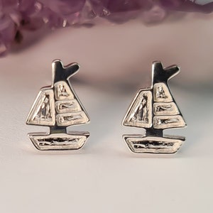 Ship earrings - boat earrings - sailing boat earrings - silver earrings - sailing boat - ship - boat - sterling silver 925 nickel free