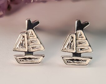 Ship earrings - boat earrings - sailing boat earrings - silver earrings - sailing boat - ship - boat - sterling silver 925 nickel free