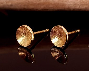 Orecchini a bottone rotondi - orecchini a bottone a piastra opaca - orecchini a bottone semplici - orecchini rotondi - orecchini a bottone in argento placcato oro - orecchini a bottone curvi