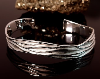 925 sterling silver bangle, nickel-free - Silver bangle with bark texture - Bark look - Silver bangle - Silver bangle - Women's bracelet