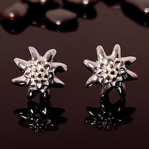 Edelweiss stud earrings - flower stud earrings - silver stud earrings - polished edelweiss earrings - flower earrings - sterling silver - simple