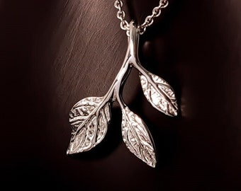 Leaf pendant - silver pendant - natural - chain pendant - necklace - anchor chain - carabiner - sterling silver 925 - polished - matted