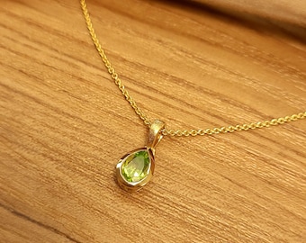 Natural Peridot Pendant - Peridot Pendant with Necklace 925 - 24 carat hard gold plated - Sterling silver 925 nickel free - Anchor chain 45 cm