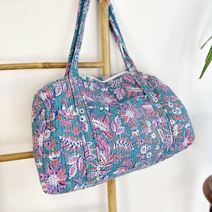 Gesteppter Seesack Aqua Grün Baumwolle Handabdruck Sommer Floral Umweltfreundlich Nachhaltig Robust | Yoga Shopping Strand Künstler Boho