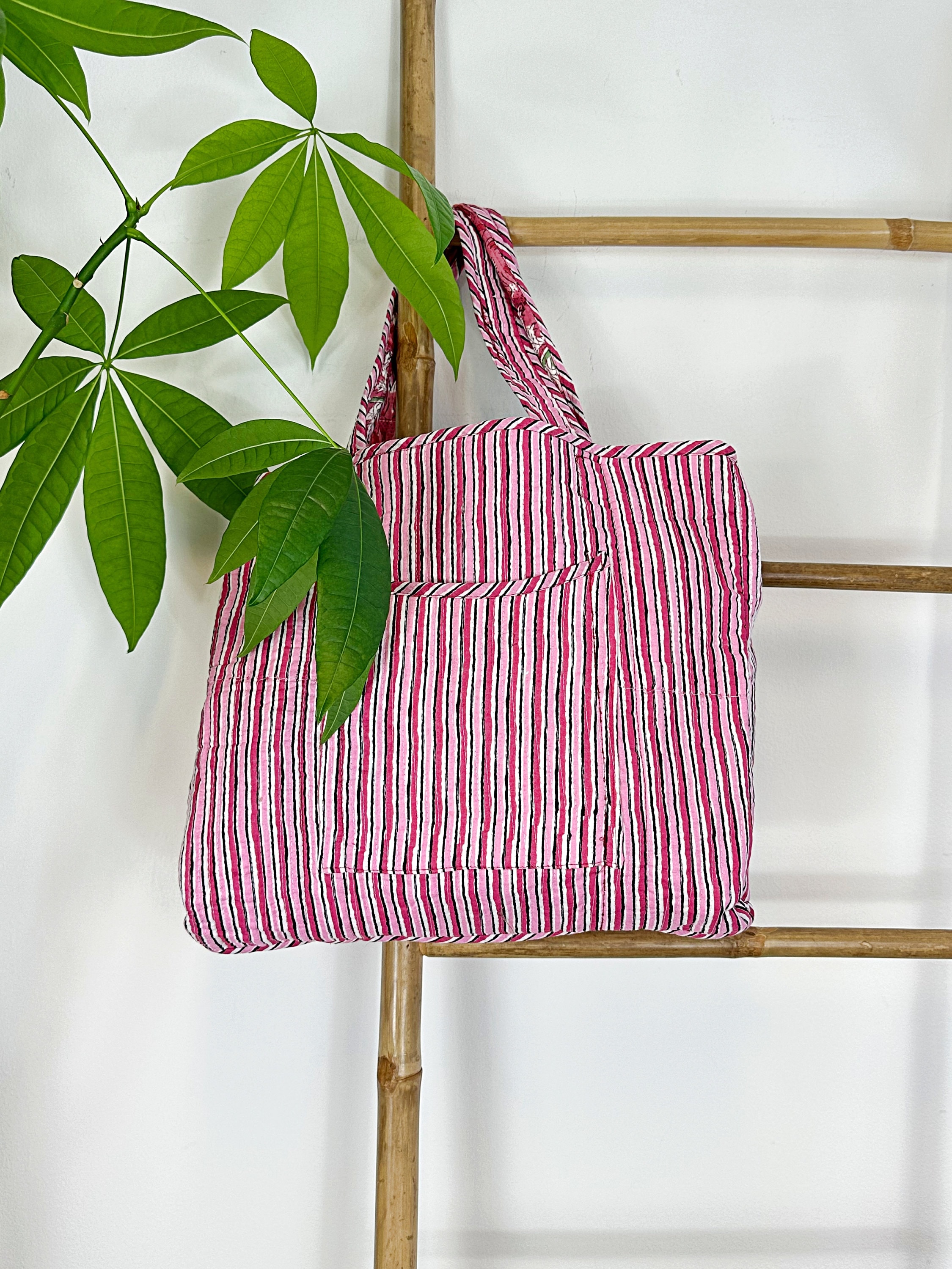 Cotton Quilted Handbags Quilted Cotton Handprinted Reversible