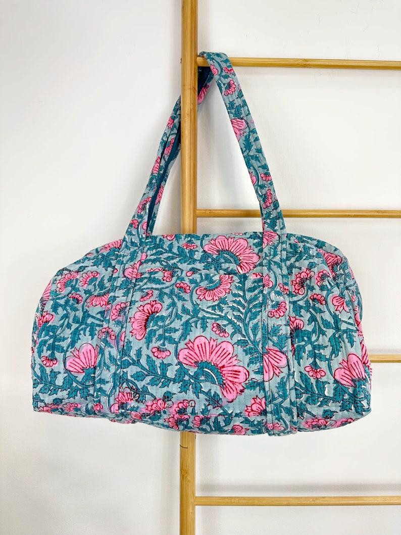 WEEKEND HOLD ALL DUFFLE BAG - PALE PINK main image 1