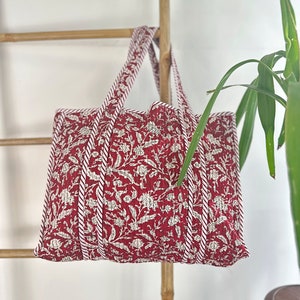 Gesteppte Baumwolle handbedruckt reversibel groß rot weiß Floral Einkaufstasche Umweltfreundlich Nachhaltig Robust Lebensmittelgeschäft Einkaufen Handgefertigt Künstler Boho