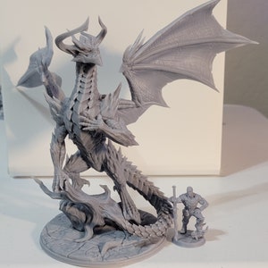 Kromatur the Elder, Dragonlord, Dungeons & Dragons, based on 32mm scale