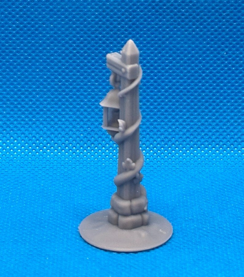 Lamp post for RPG, 28mm, Dungeons and Dragons, Briteminis image 3