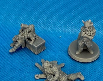Drunken Dwarf, Set of 3- 28mm miniatures, Dungeons and Dragons, EC3D