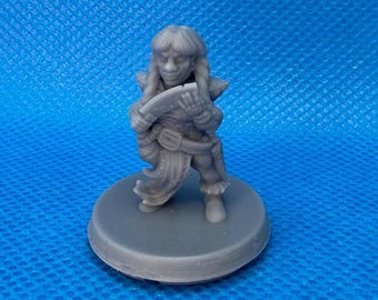 Dwarf Female Cutter, 28mm miniature, Dungeons and Dragons, EC3D