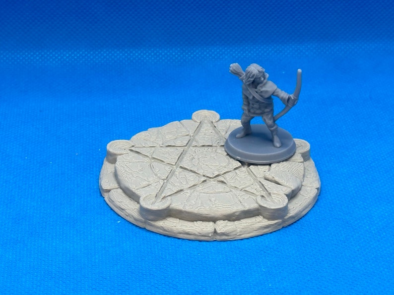 Pentagram, Summoning Circle, for 28mm minis image 1