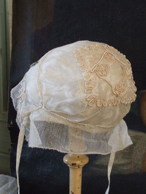 Edwardian child's lace silk lined bonnet, Victori… - image 1