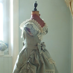 Antique silk and lace evening gown, ball gown, 3 piece bustle dress, 1860/70&#39;s.