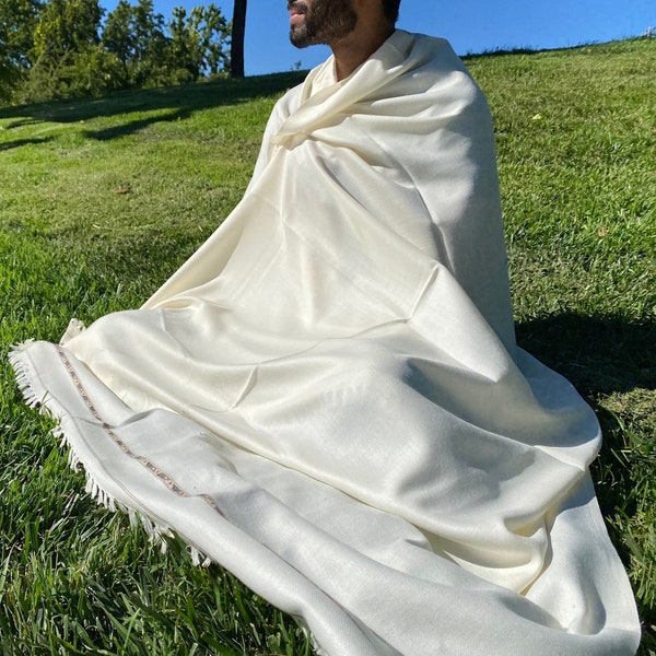 Meditation Wool Shawl, Meditation Blanket, Meditation Wrap, 100% Wool, Extra Large, Oversize, Fair Trade, Unisex, White