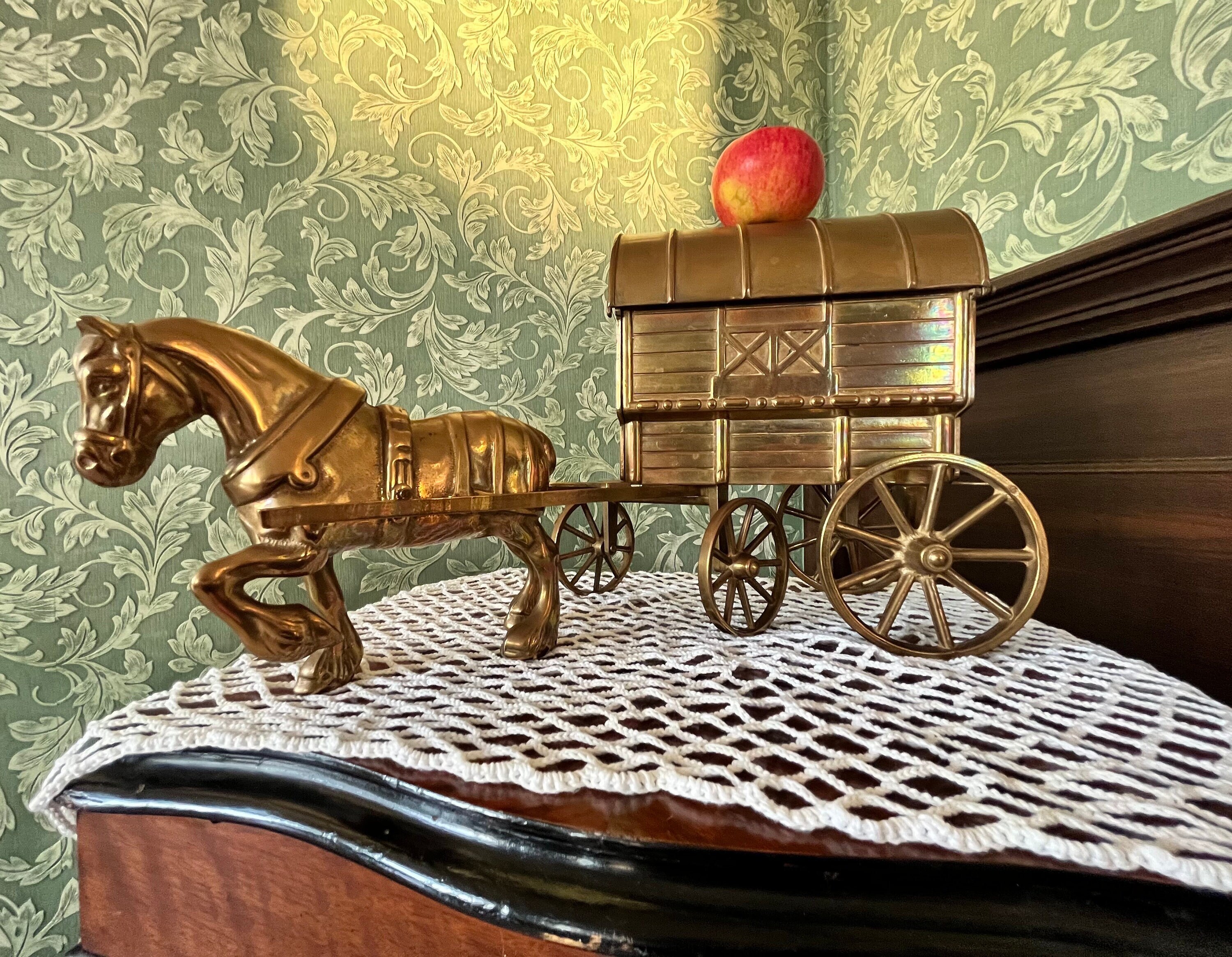 ヴィンテージ真鍮製馬とキャラバン – 1970年代の真鍮製馬車ジュエリー