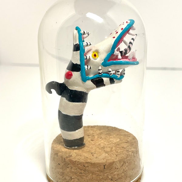 Sandworm, Beetlejuice, miniature, terrarium