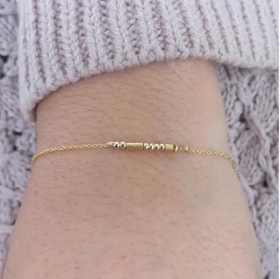 Morse Code Beaded Bracelet: Personalized Hidden Message Gift