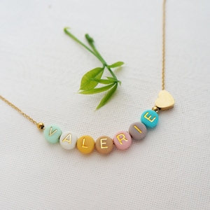 Friendship Necklace Beaded Name Necklace Dainty Colorful Bead Necklace Personalized Gift for Women Words Name Necklace with Heart