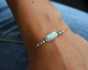 Labradorite Bracelet Dainty Beaded Bracelet Natural Labradorite Stone Bracelet Powerful Bracelet Gift for Her Stacking Meditation Bracelet