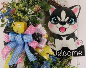 Large grapevine  Husky dog wreath welcoming you home, super cute with beautiful bow.