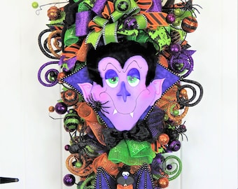 Vladimir Wreath, Dracula Halloween decor, Vampire Wreath, Dracula Wreath, Halloween Wreath, Halloween door hanger, Vampire door hanger, fall