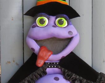Harry Frogger wreath attachment