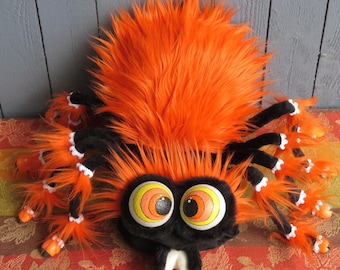 Spider wreath attachment, Large spider centerpiece ,Halloween decorations, Halloween décor spider
