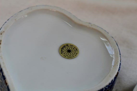 vintage blue flower ceramic heart shaped jewelry … - image 6