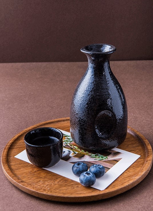 Retro Japanese Style Ceramic Sake Set White,turquoise Elegant Sake Bottle  Rustic Brown Sake Cups, Bottle Black Sake Pitchers 