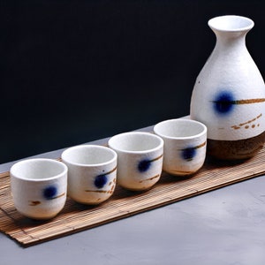 Contemporary Ceramic Sake Set | Aesthetic Sake Carafe and Cups | Japanese Style White Sake Serving Set |Minimalist Asian Wine Serving Bottle