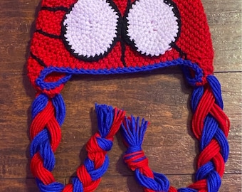Maydays Spider-Man-mössa från andra sidan Spindelvärlden
