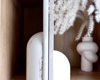 Sujetalibros con efecto mármol, decoración única para estantería hecha de yeso, acento minimalista para escritorio.
