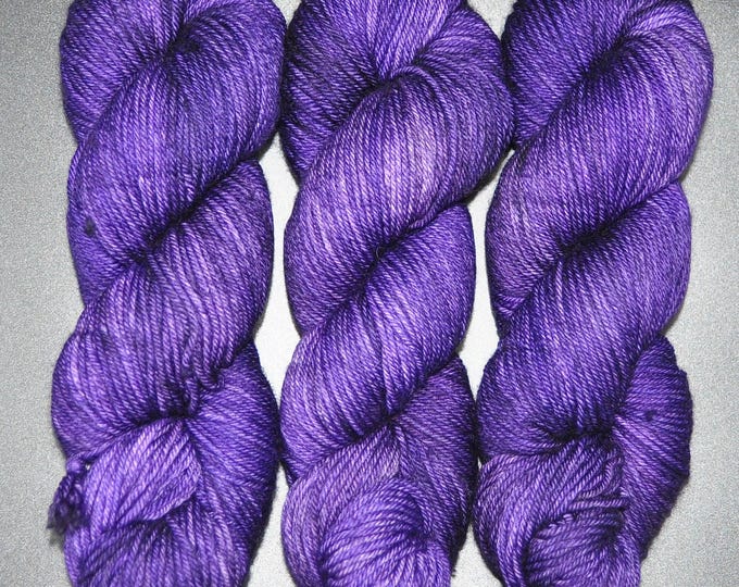 Blackwater Iris - Merino Nylon DK Hand Dyed Yarn