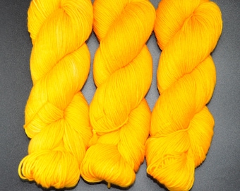 Orange Cream - Merino Nylon Fingering Hand Dyed Yarn