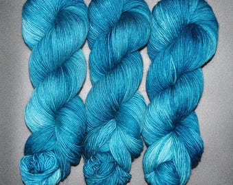 Frosted Spruce - Single Ply Merino Fingering Hand Dyed Yarn
