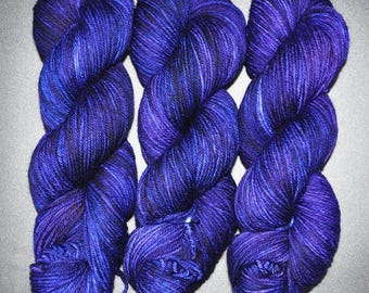 Blue Lagoon - Merino Nylon DK Hand Dyed Yarn