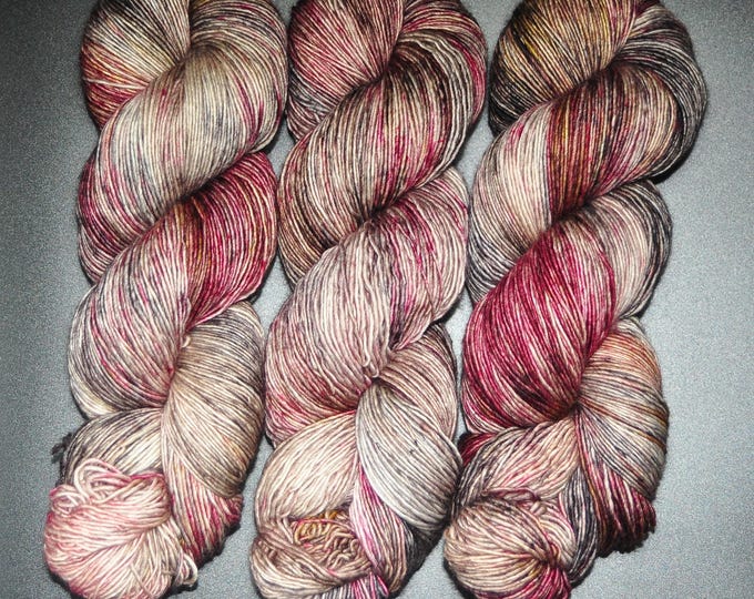 Crushed Berry - Single Ply Merino Fingering Hand Dyed Yarn