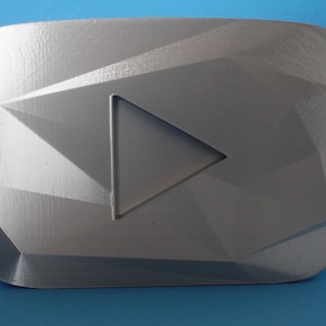 3D Printed Playbutton Base Gray!