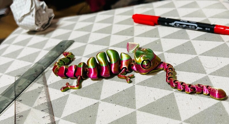 Caméléon Articulé Animal articulé Jouet de bureau Soulagement de l'anxiété Doux image 7