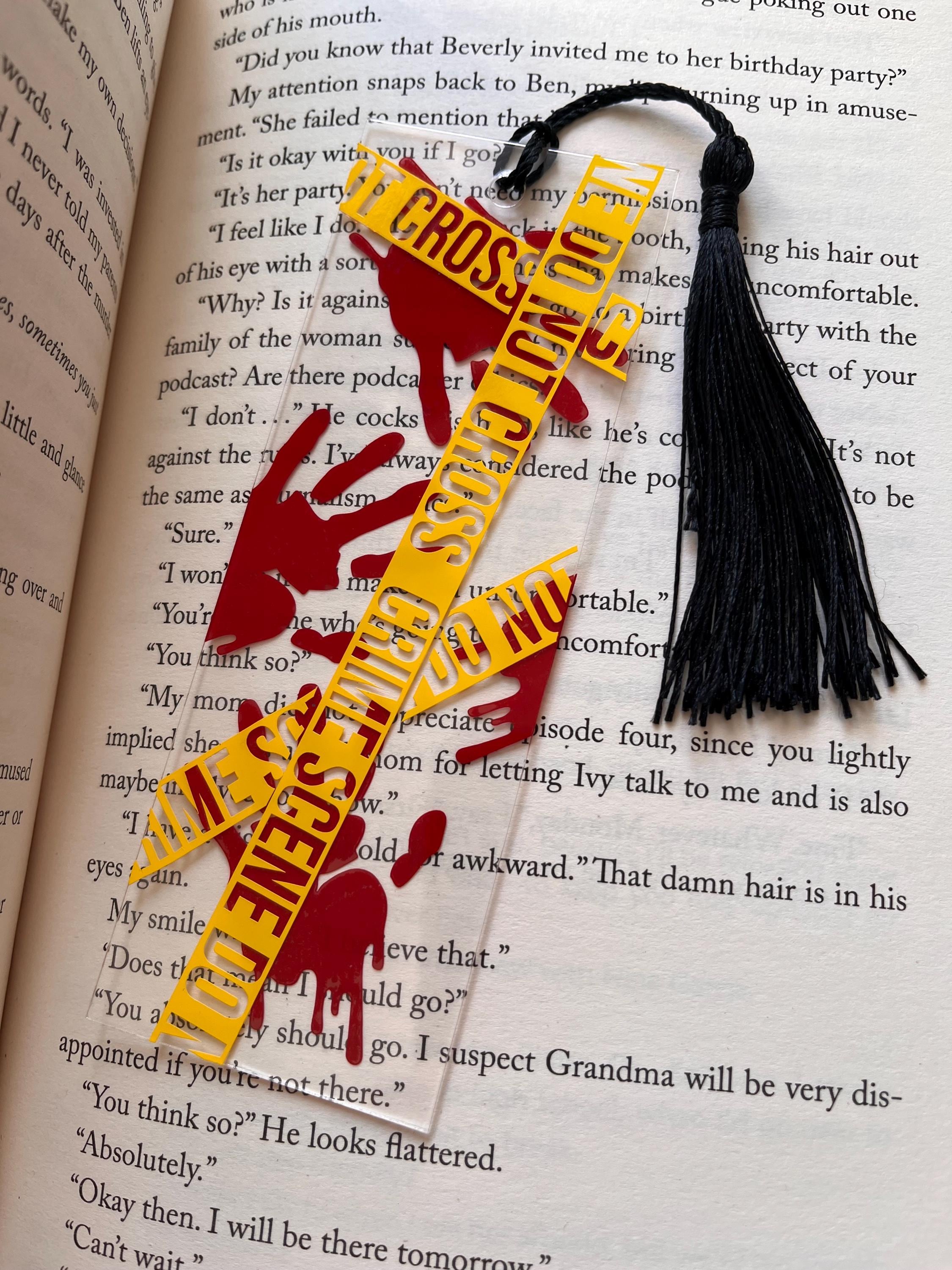 Bloody Crime Scene // Acrylic Bookmark, Book Mark, Acrylic Book Mark, Thriller Reader, booklover gift, bookworm, true crime bookmark