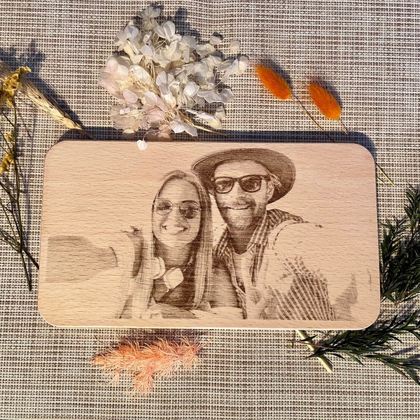 Personalized breakfast board with your own photo - Unforgettable morning moments - Wooden board - Laser engraving