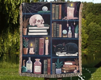 Coperta da scaffale per libreria delle streghe: spettrale coperta di cotone intrecciato per Halloween, pozioni di teschi di gatti neri, carino gotico magico, nucleo di cottage scuro unico