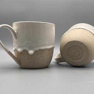 Large cup // Cup 600 ml // Coffee cup // Tea cup // beige clay with small spots // white glaze